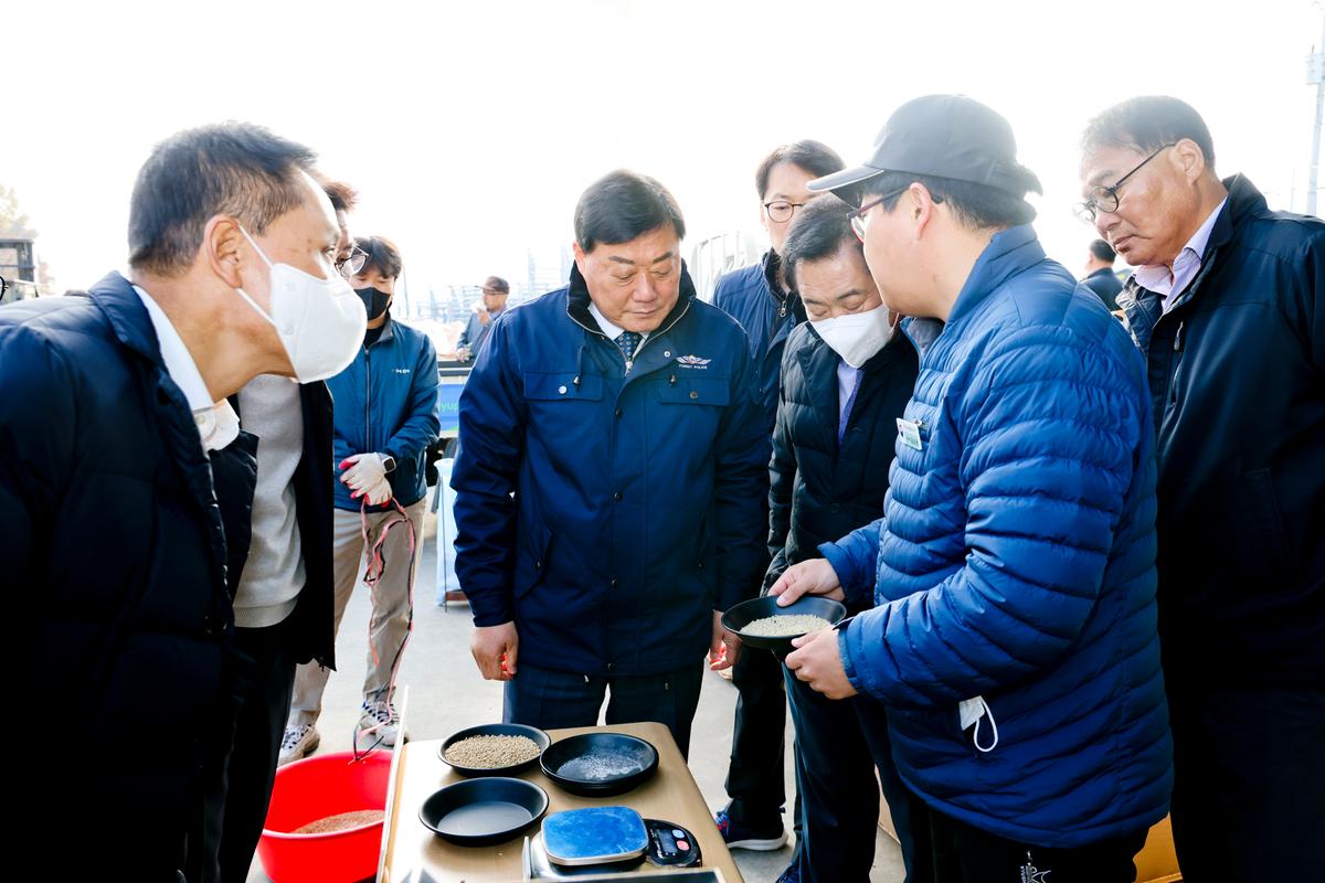 가회,삼가공공비축미곡 수매 현장 방문