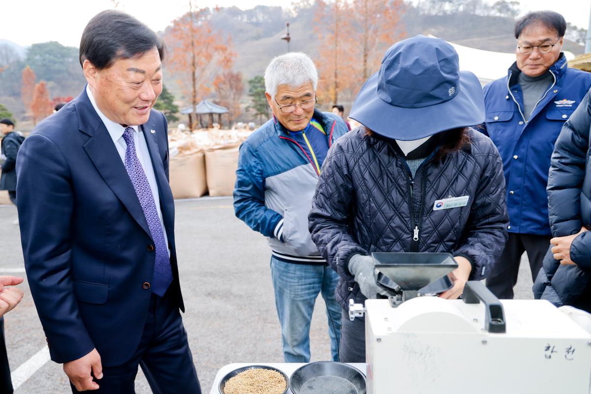 묘산면 공공비축미곡 수매 현장 방문