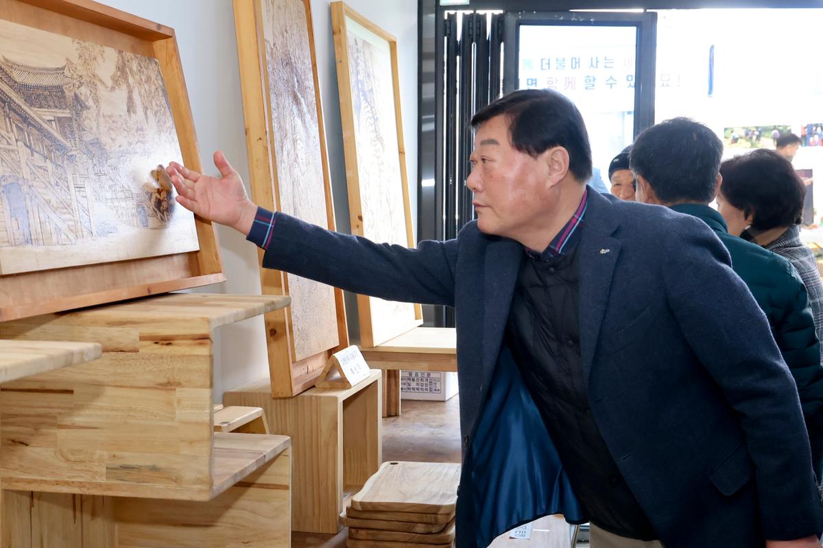 합천 마을지기 목공소 바자회 개최 (20)