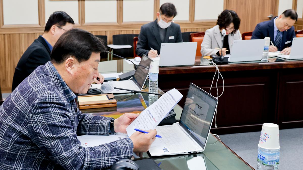 군수주재 확대 간부회의