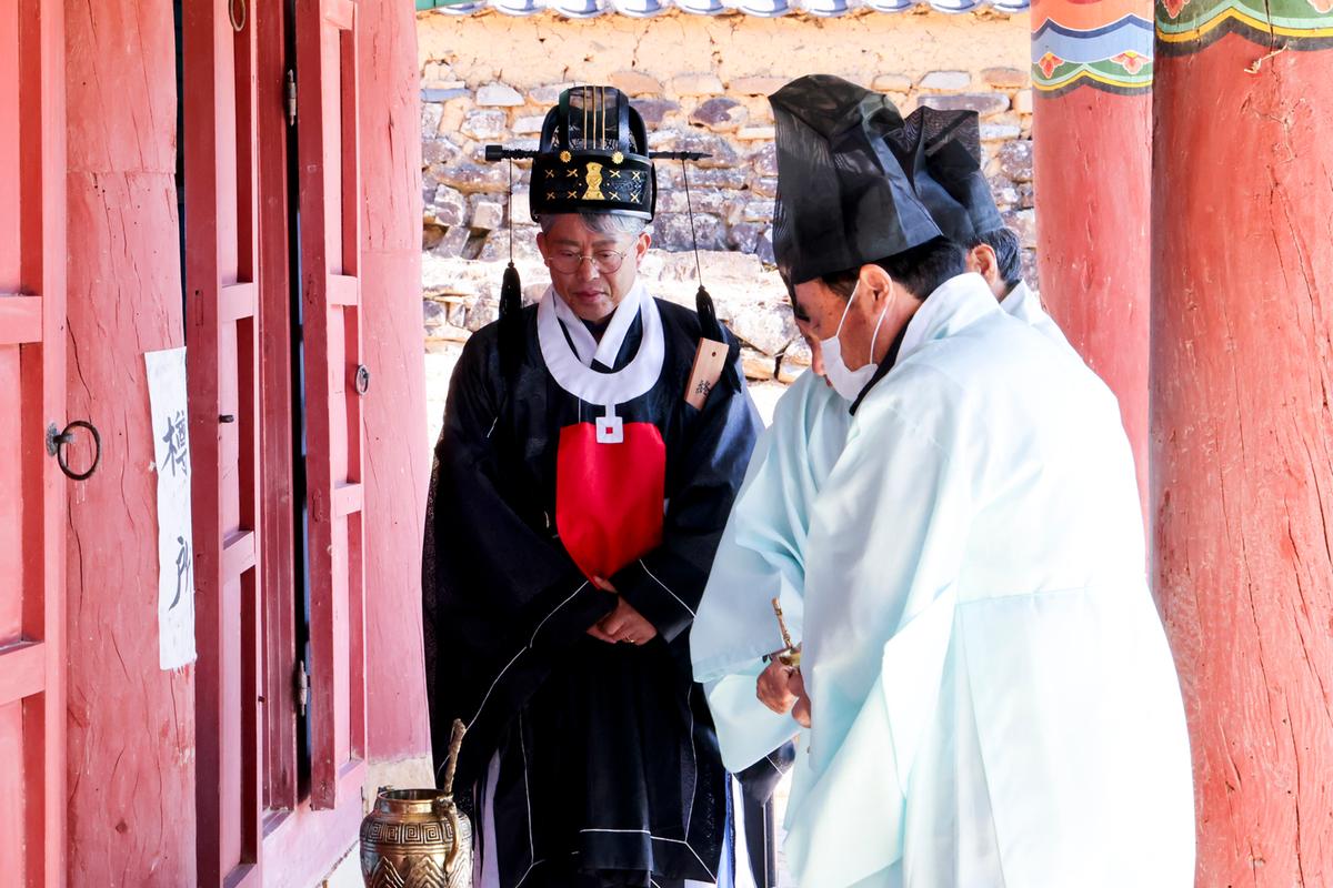 향교 춘기석전대제(춘향제) 봉행