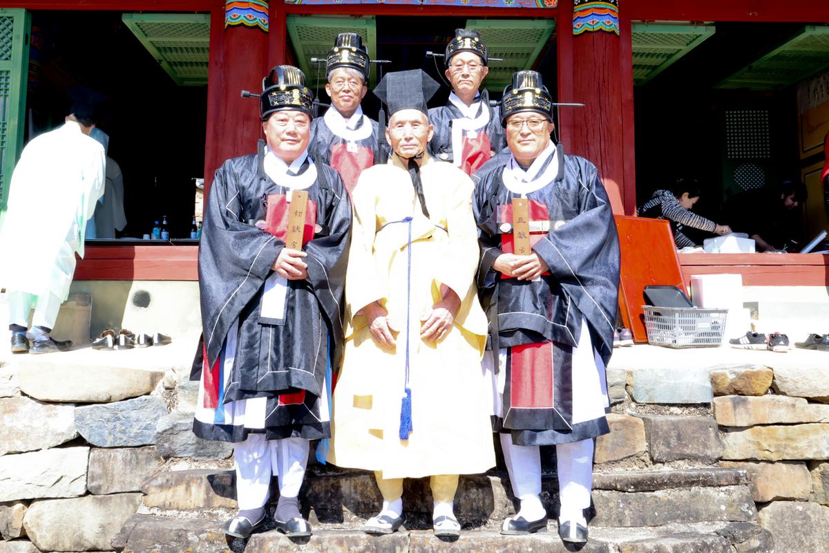 향교 춘기석전대제(춘향제) 봉행