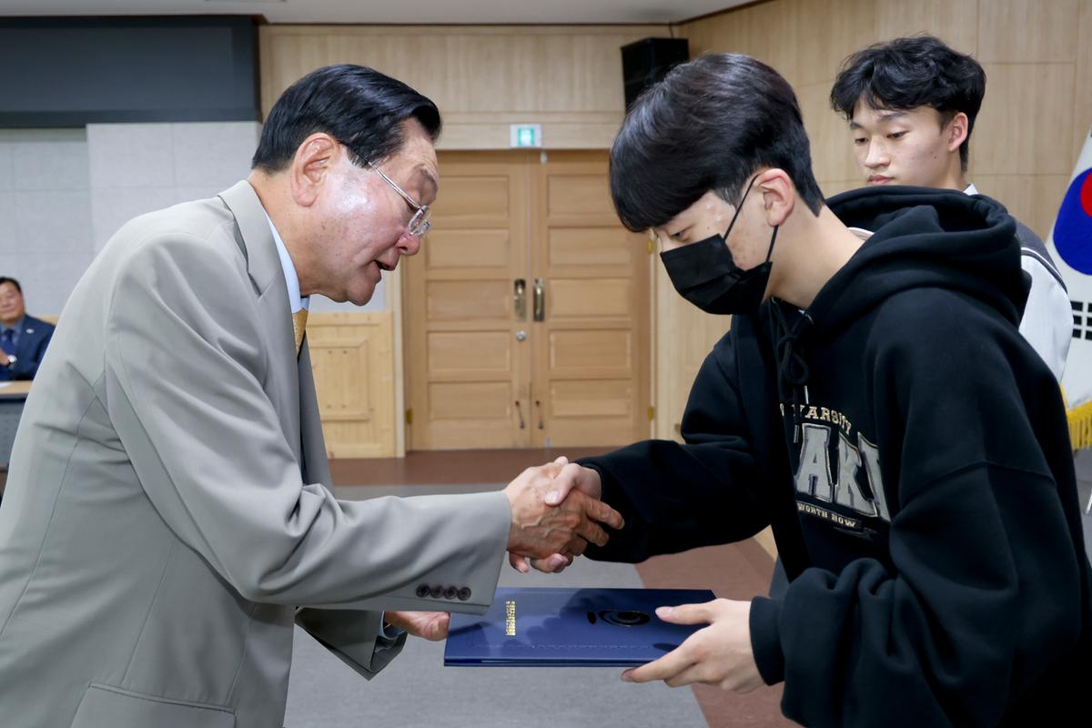 합천군 교육발전위원회 장학증서 수여식