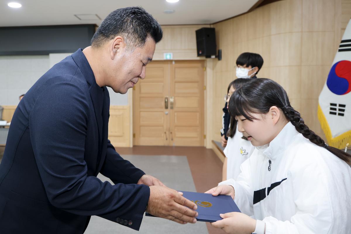 합천군 교육발전위원회 장학증서 수여식