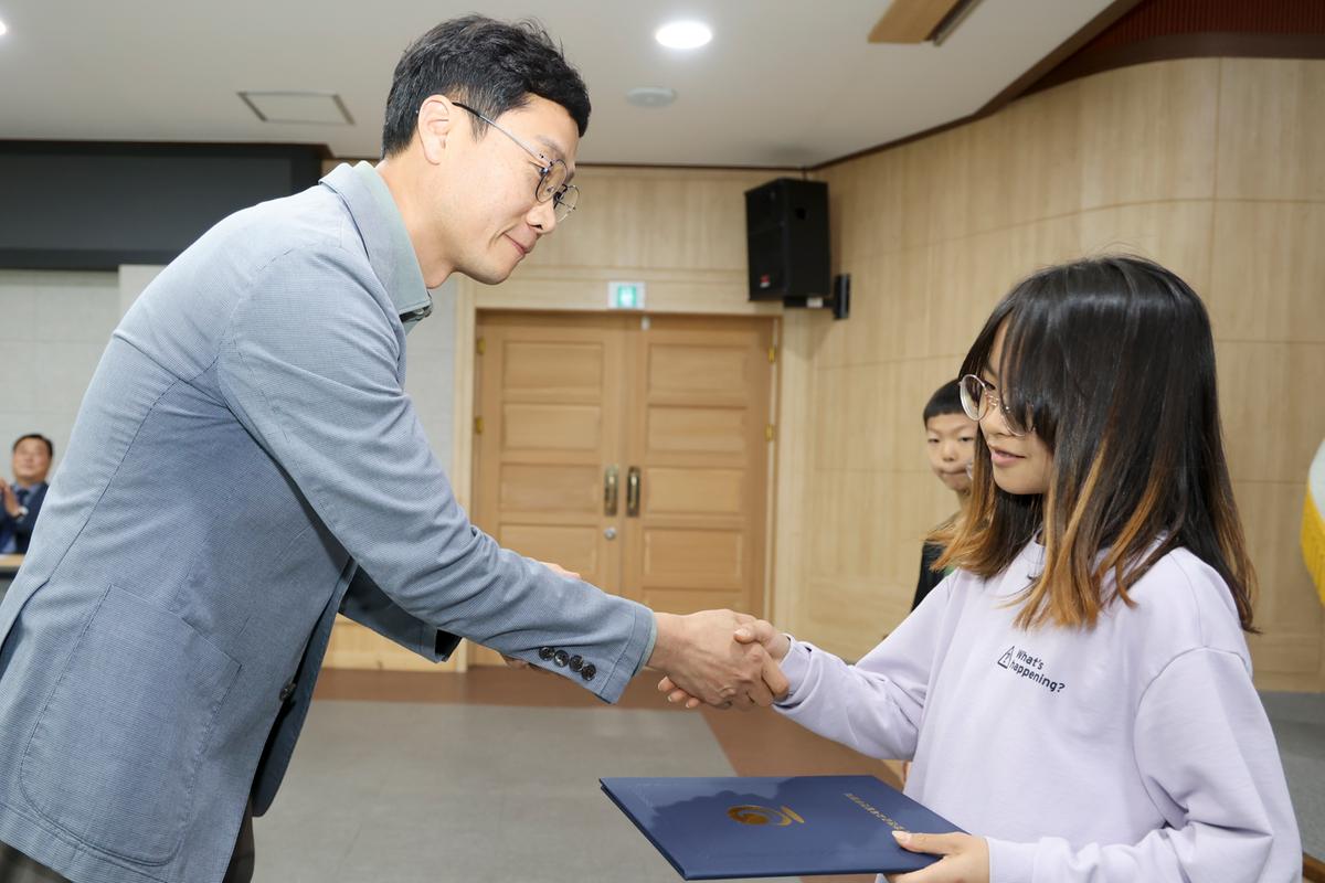 합천군 교육발전위원회 장학증서 수여식