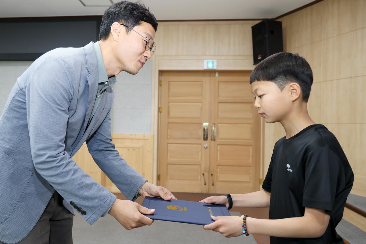 합천군 교육발전위원회 장학증서 수여식