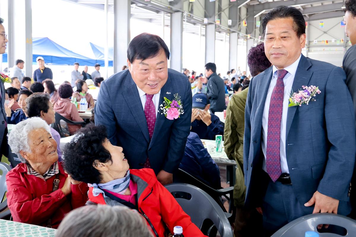 제22회 적중면민 체육대회 및 제27회 노인의 날 화합한마당 잔치