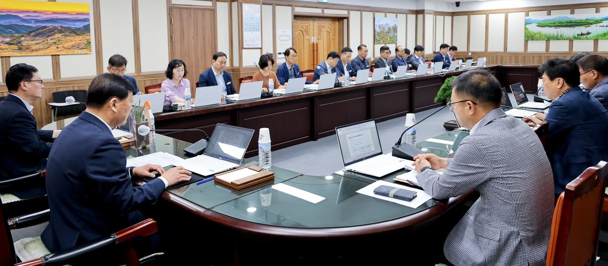 군수주재간부회의