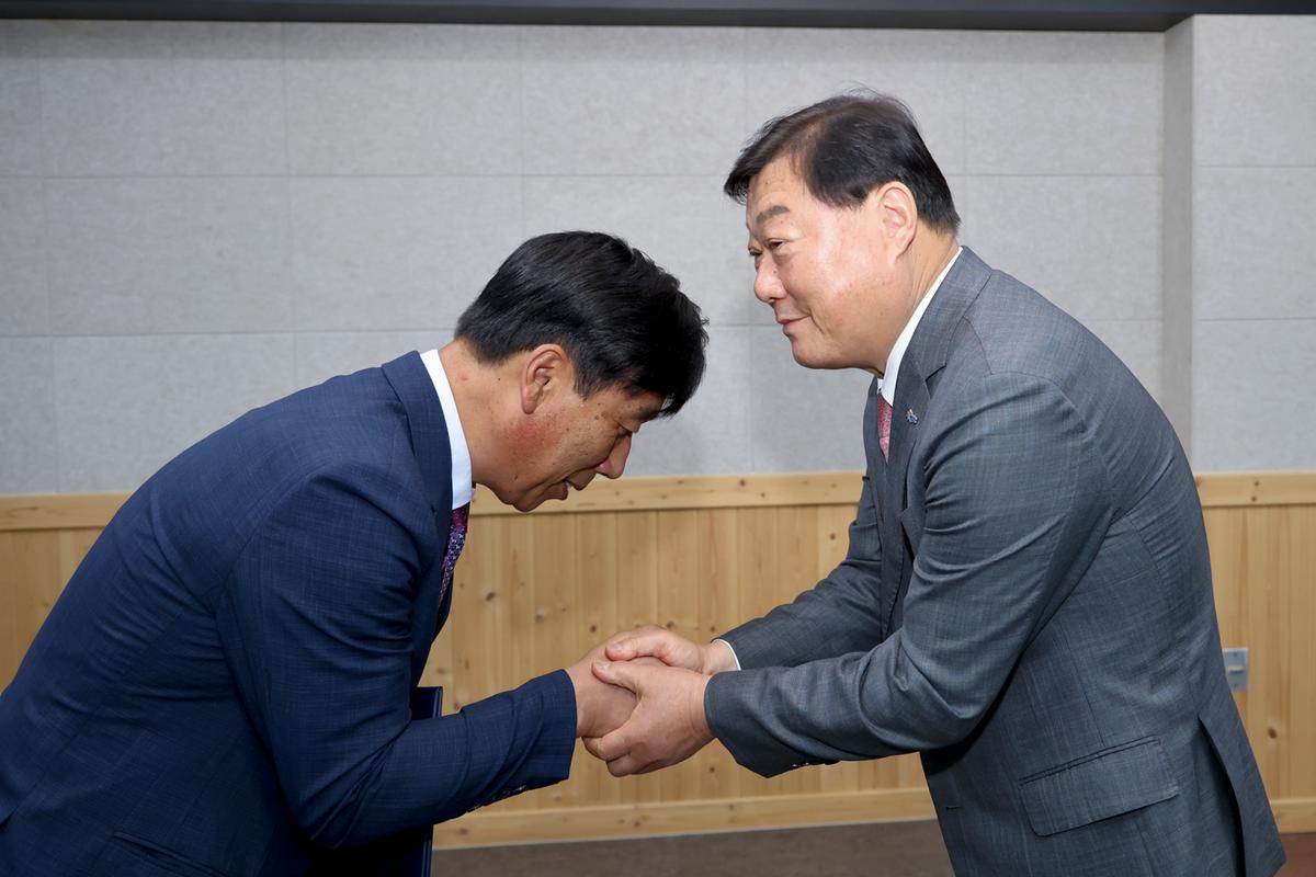 임용장 교부