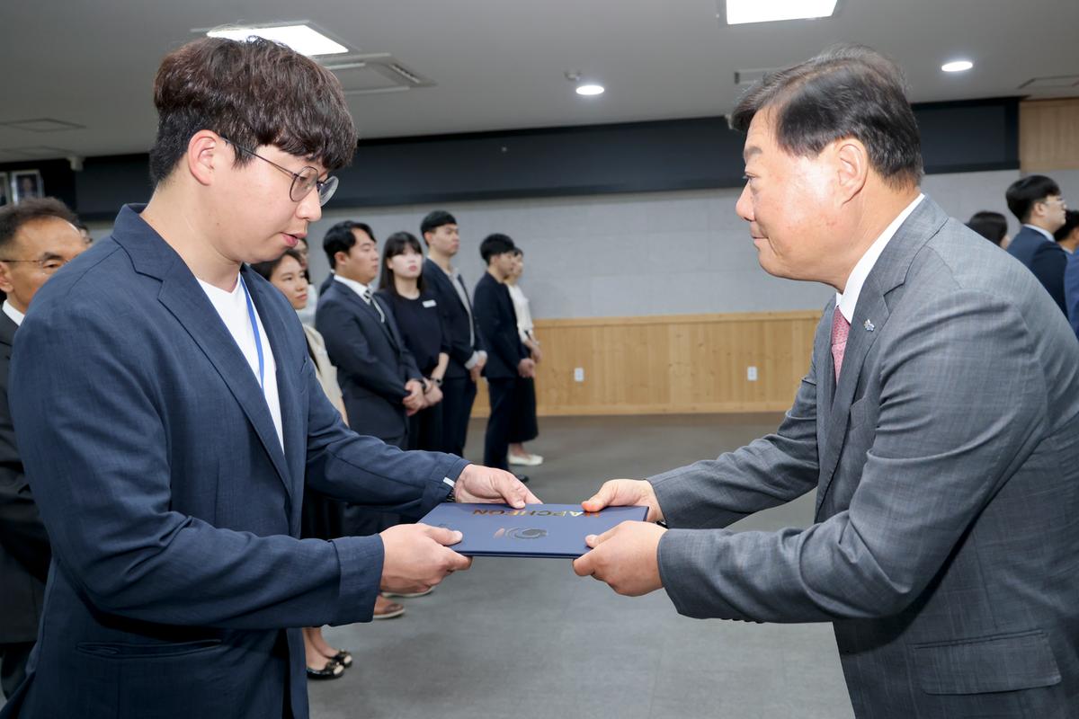 임용장 교부