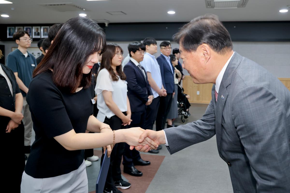 임용장 교부