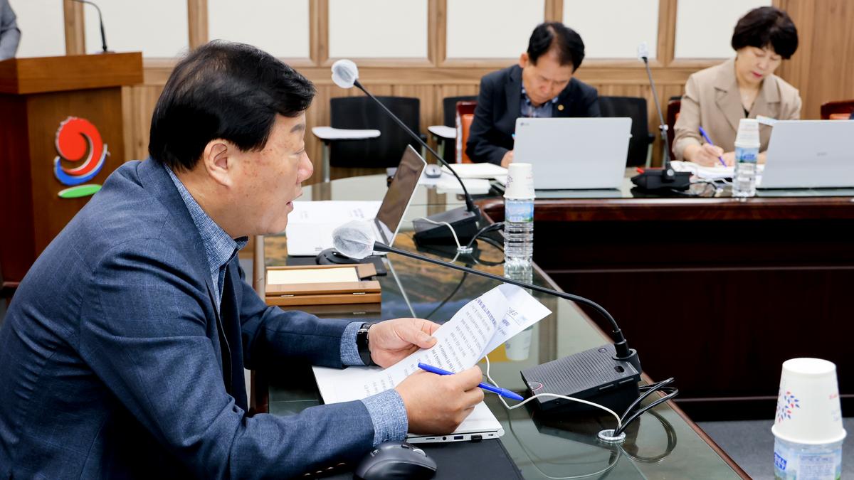 군수주재 확대 간부회의