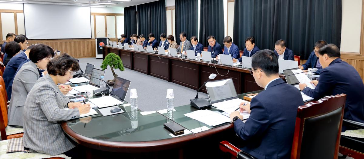 군수주재 확대 간부회의
