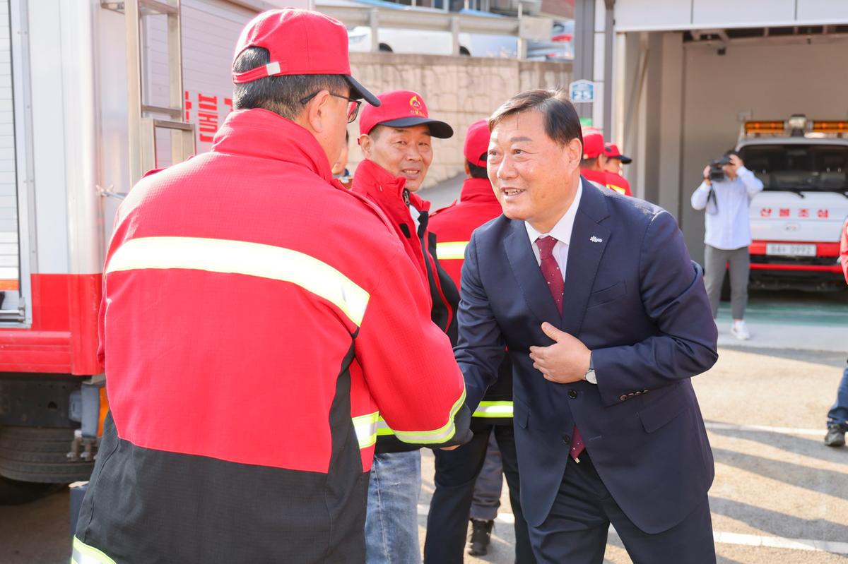 산불전문진화대 격려방문