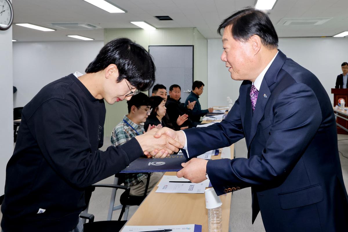 제23회 합천벚꽃마라톤대회 본부 구성 및 위촉장 수여