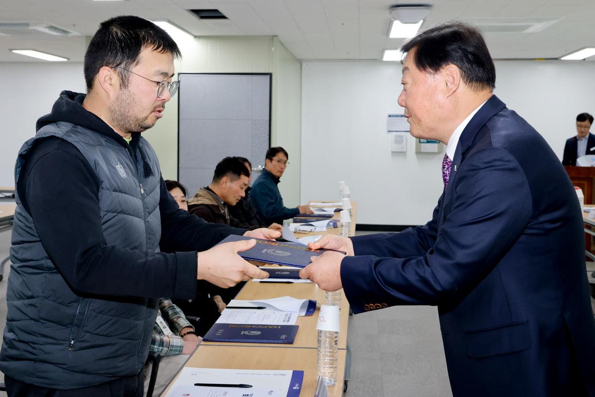 제23회 합천벚꽃마라톤대회 본부 구성 및 위촉장 수여