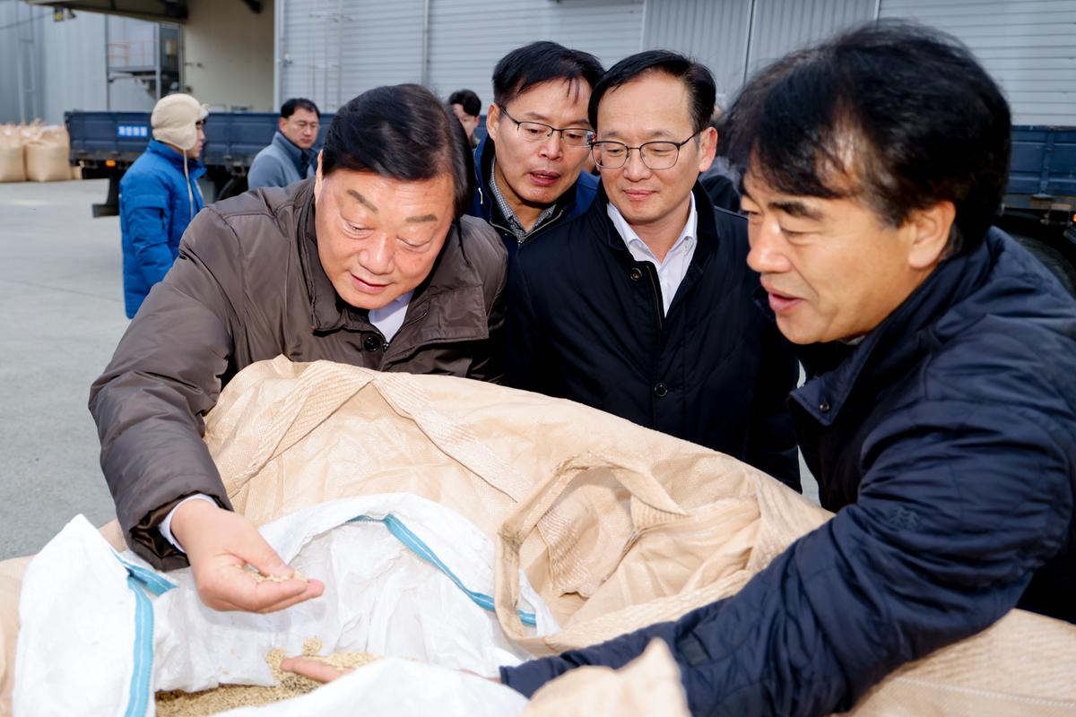 삼가면 공공비축미곡 수매 현장 방문