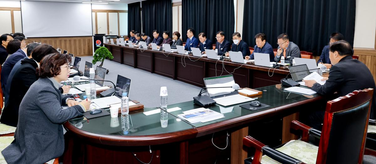 군수주재간부회의