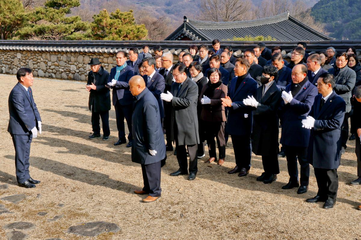 임란창의사 참배