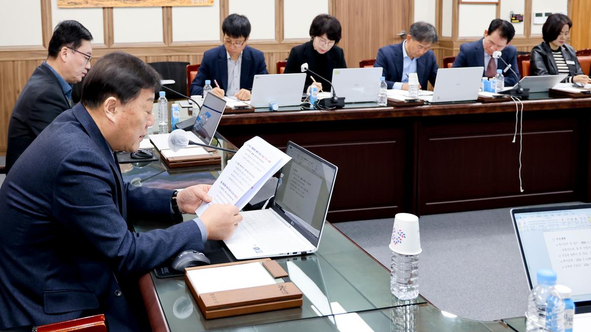 군수 주재 확대 간부회의