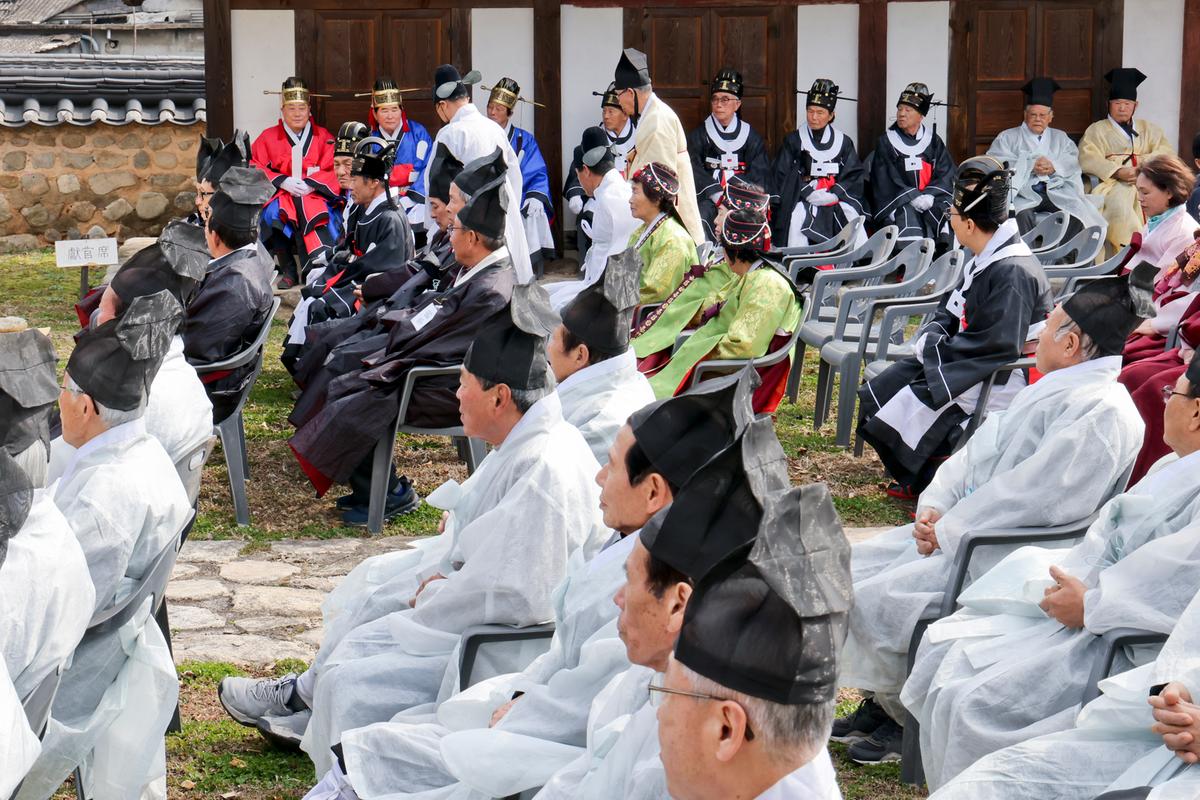 합천향교 춘기석전대제 봉행
