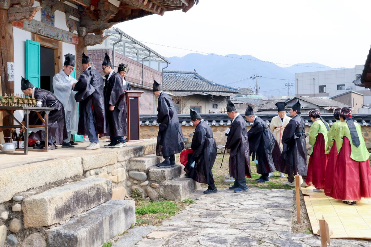 합천향교 춘기석전대제 봉행