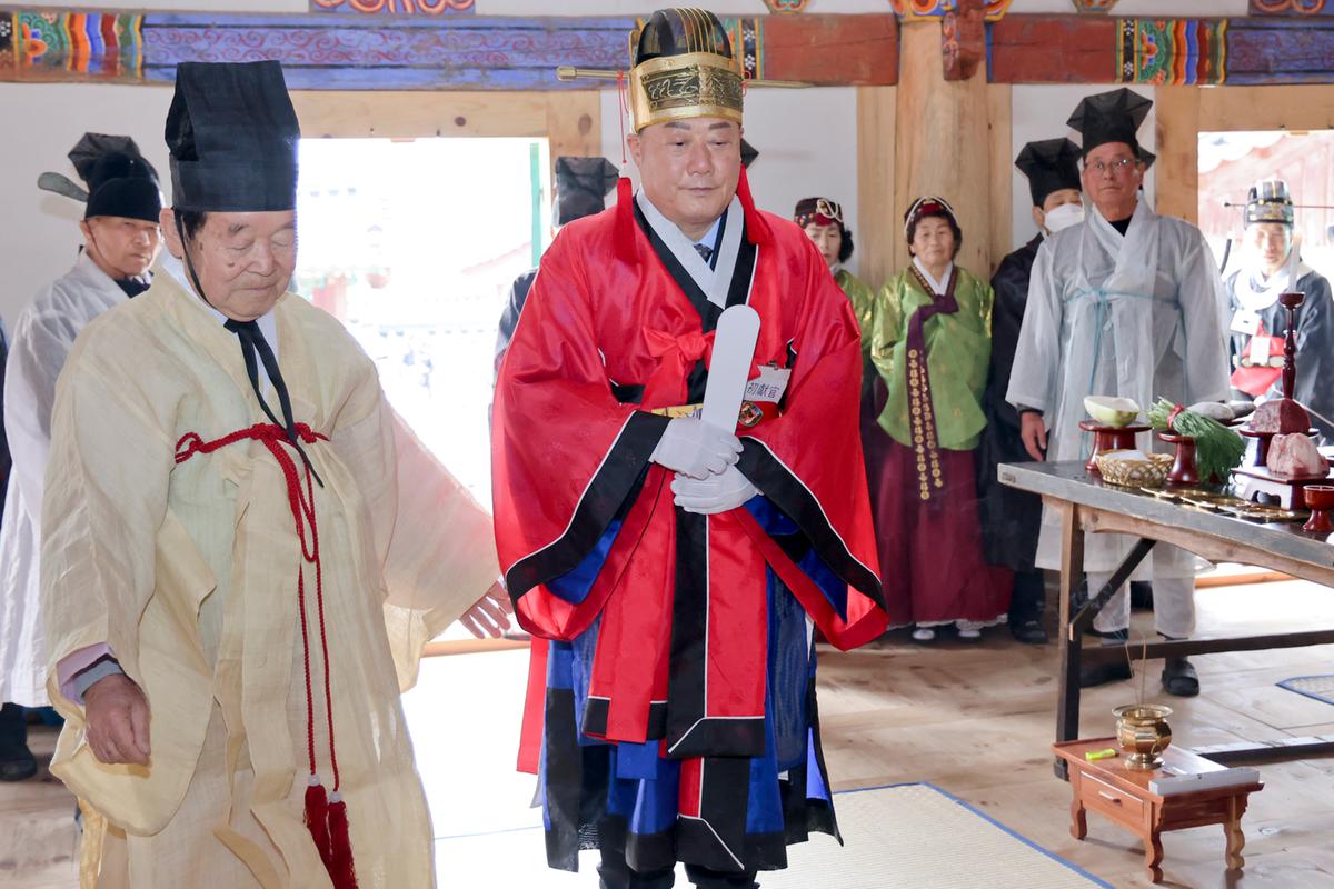 합천향교 춘기석전대제 봉행