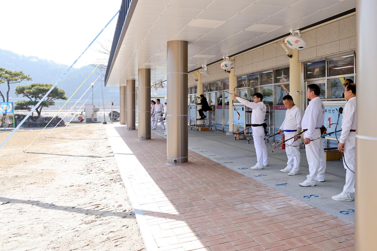 경남궁도협회장기 정 대항 궁도대회 개회식