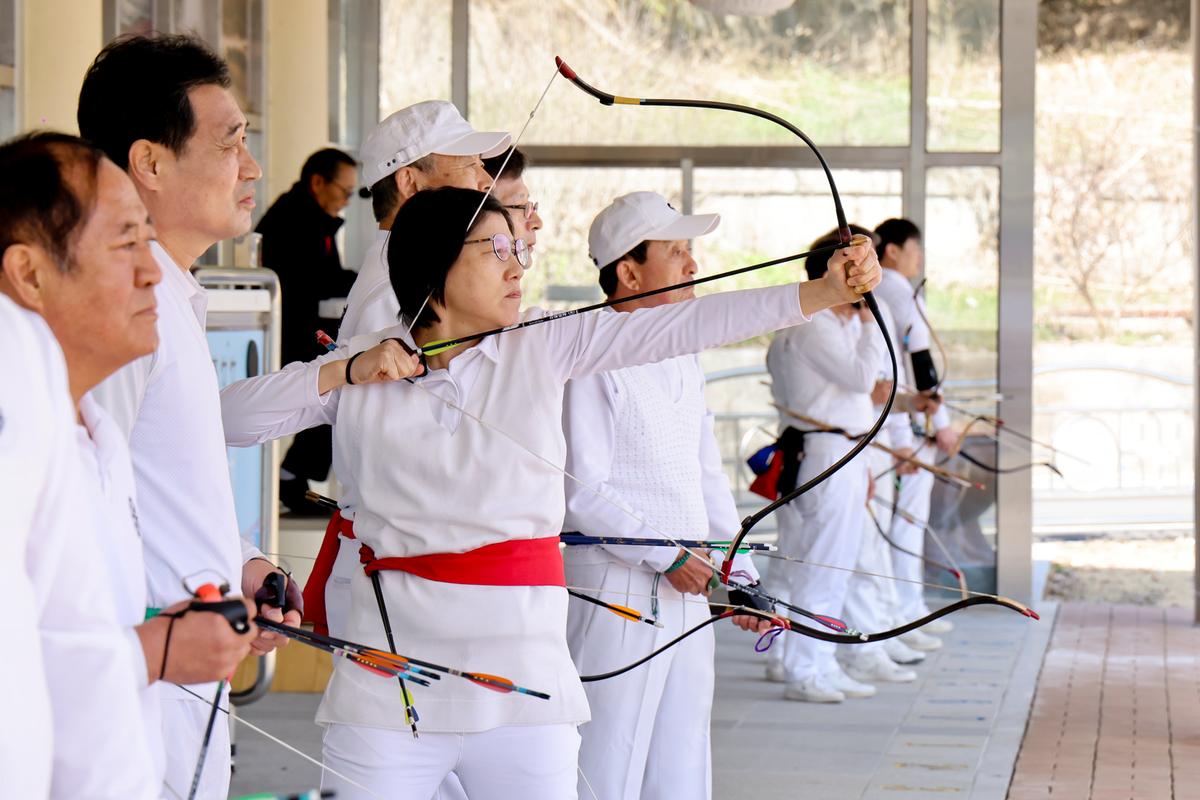 경남궁도협회장기 정 대항 궁도대회 개회식