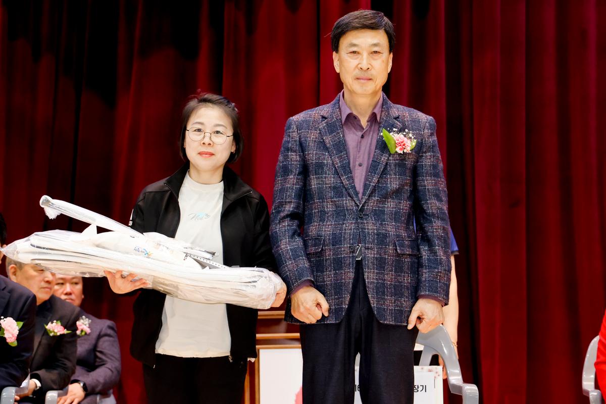 제6회 합천군협회장기 경남배드민턴대회 개회식