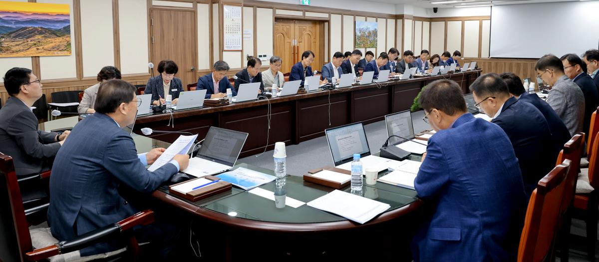 군수주재 확대 간부회의 