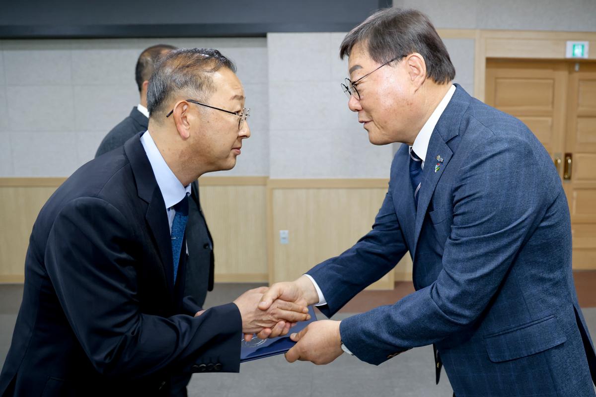 24년하반기 정기인사 임용장 교부
