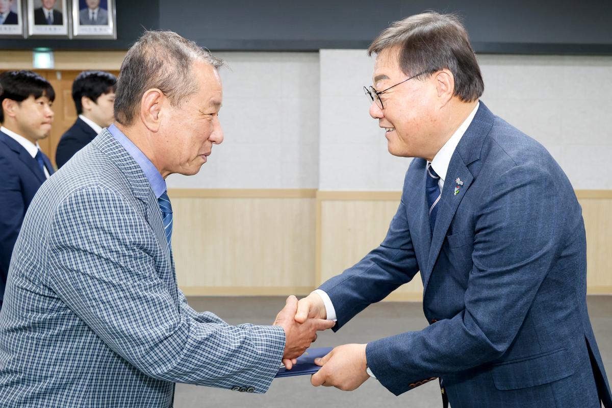 24년하반기 정기인사 임용장 교부