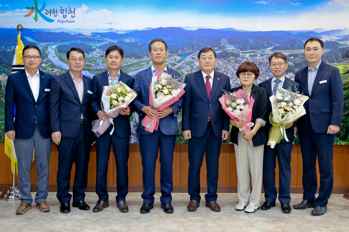 상반기 퇴직공무원 정부포상 전수식