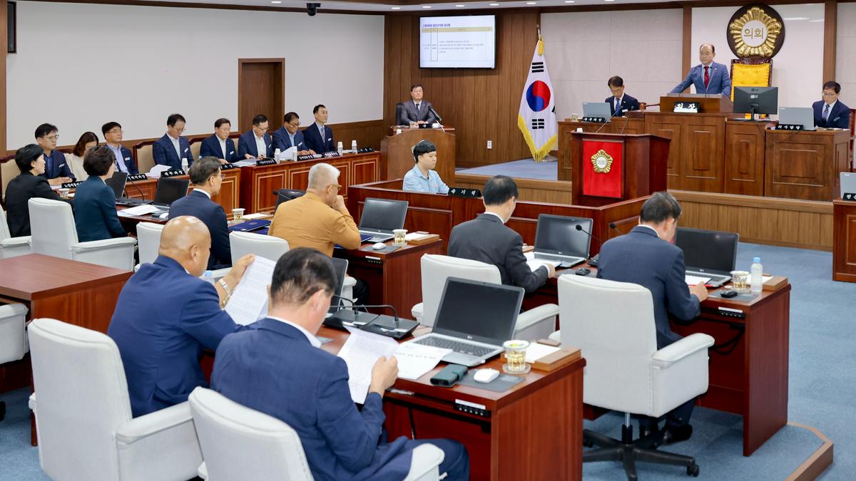 제284회 합천군의회 임시회 제2차 본회의