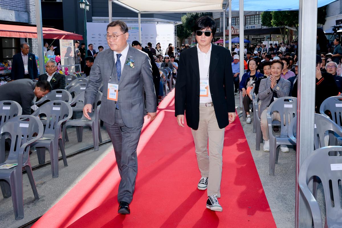 당신과 어울리는 수려한합천영화제 개막식