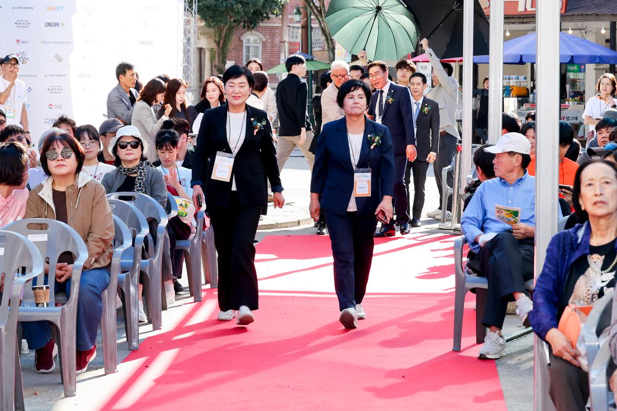 당신과 어울리는 수려한합천영화제 개막식