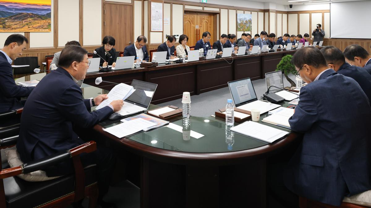 군수주재 간부확대회의
