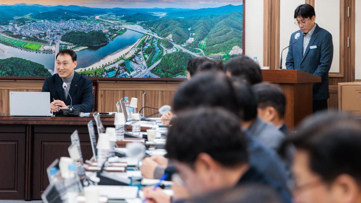 군수 주재 확대 간부회의
