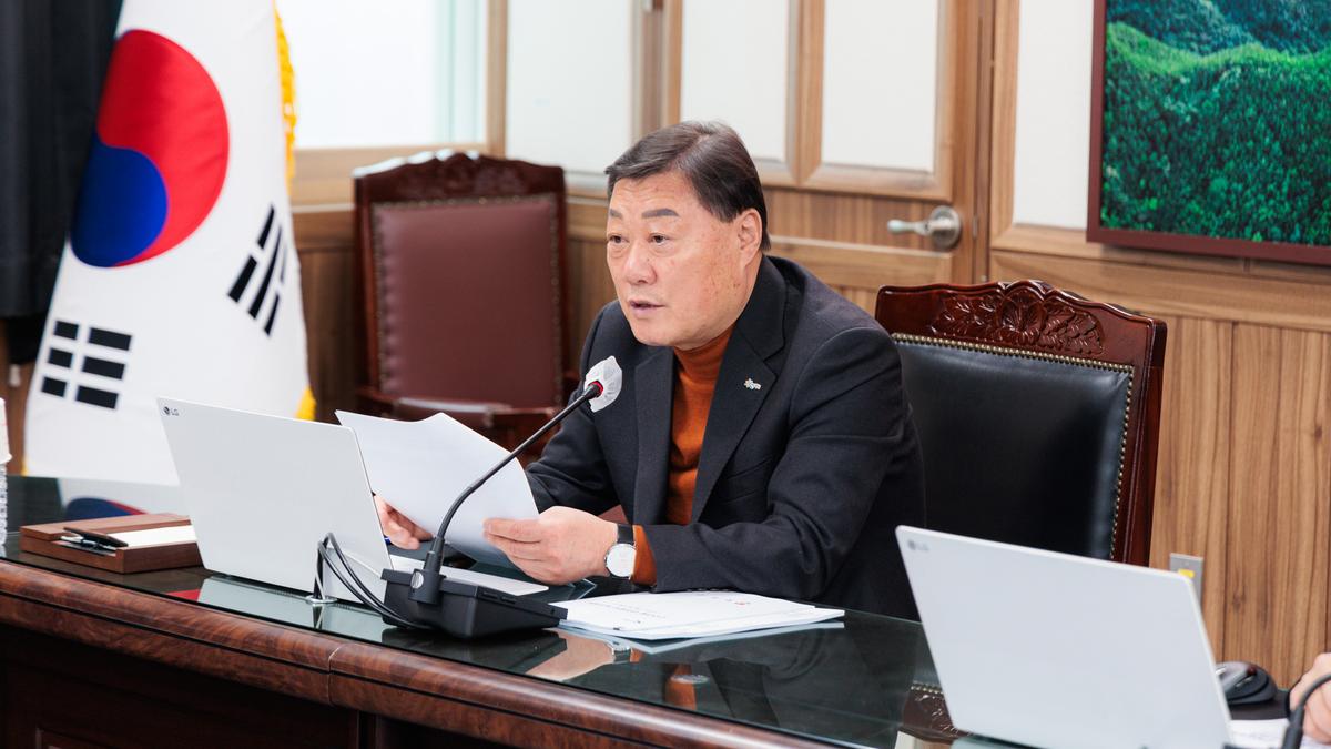 군수주재 확대 간부회의