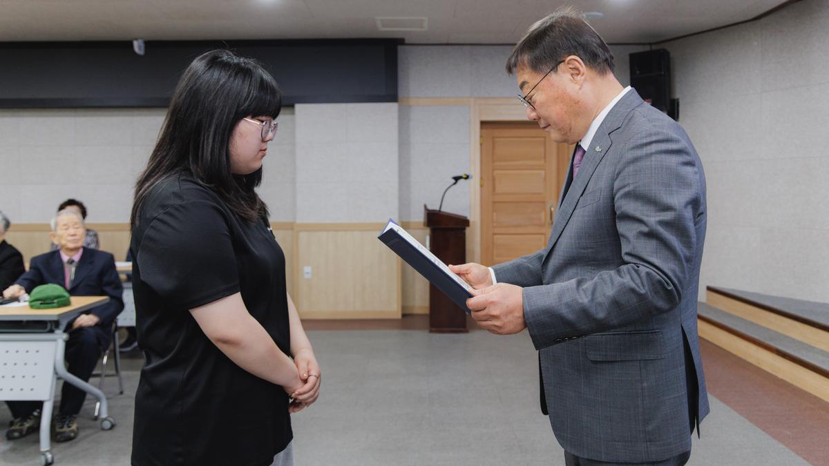 (사)합천군교육발전위원회 - 이성해 이명란 장학금 장학증서 수여식