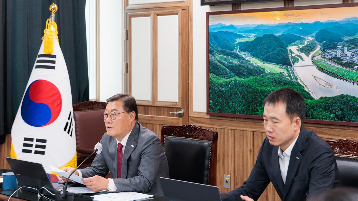 군수주재 확대 간부회의