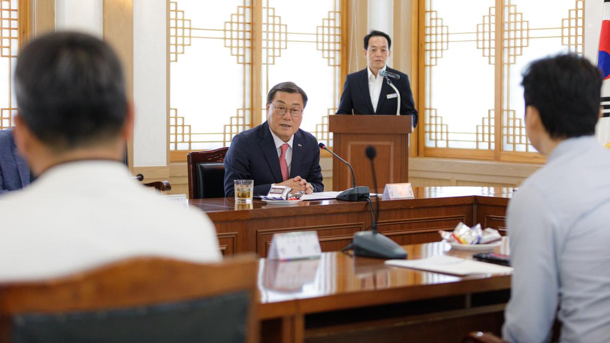  제20회 1·2학년 대학축구연맹전 유치협약