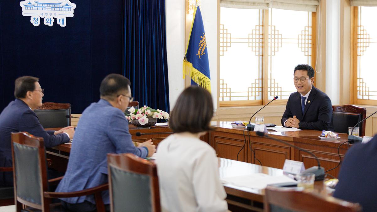  제20회 1·2학년 대학축구연맹전 유치협약