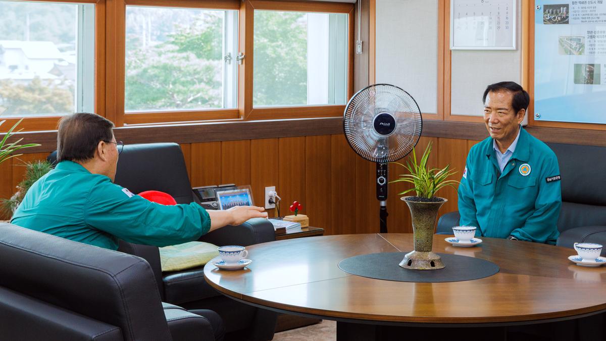 거창군 호우피해지역 구호물품 전달식