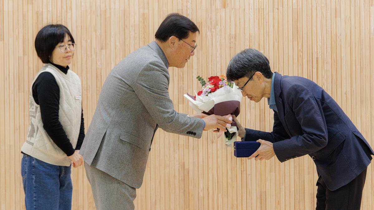 적중면지 출판기념회