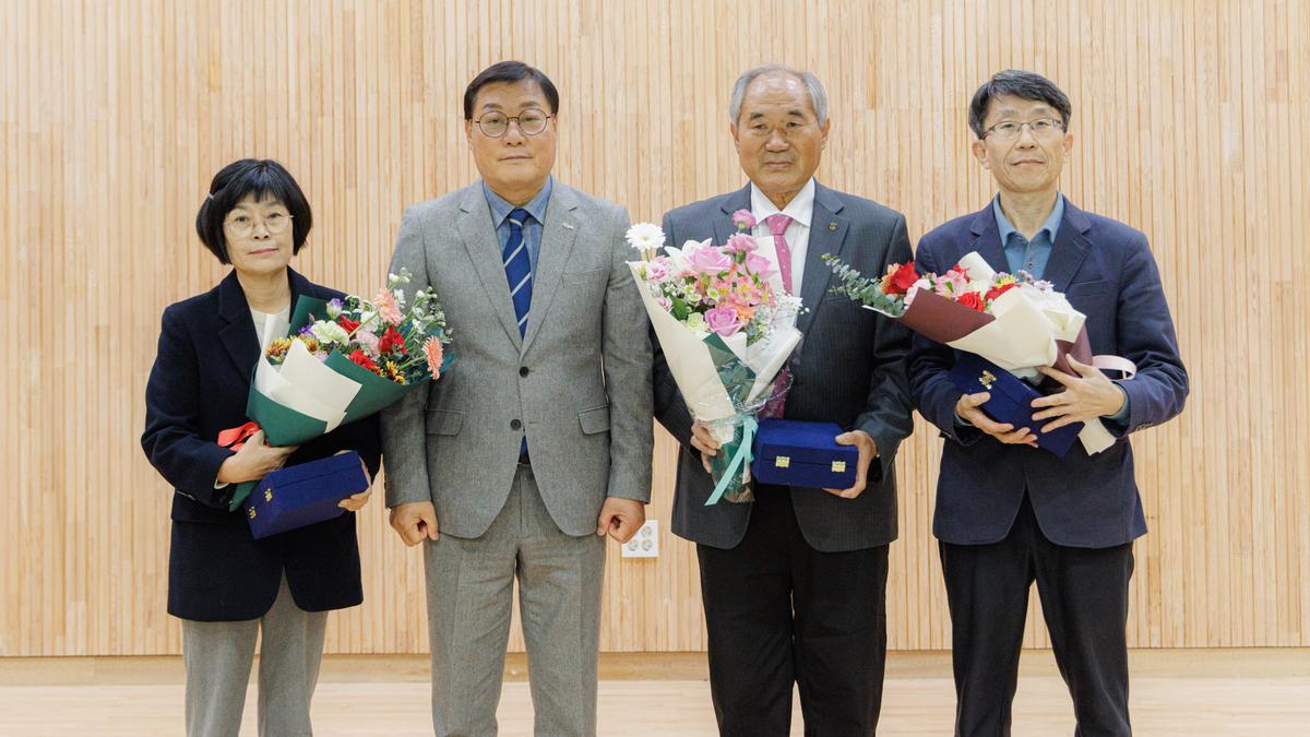 적중면지 출판기념회