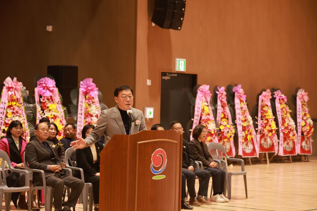 제2회 수려한합천배 전국생활체육 배드민턴 대회 개회식