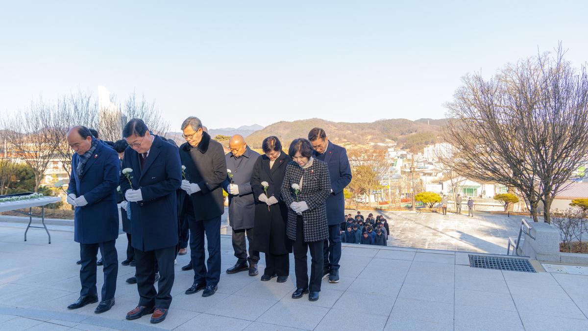 충혼탑 3.1독립운동운동기념탑 임란창의사 참배