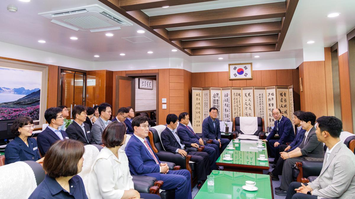 의회 방문